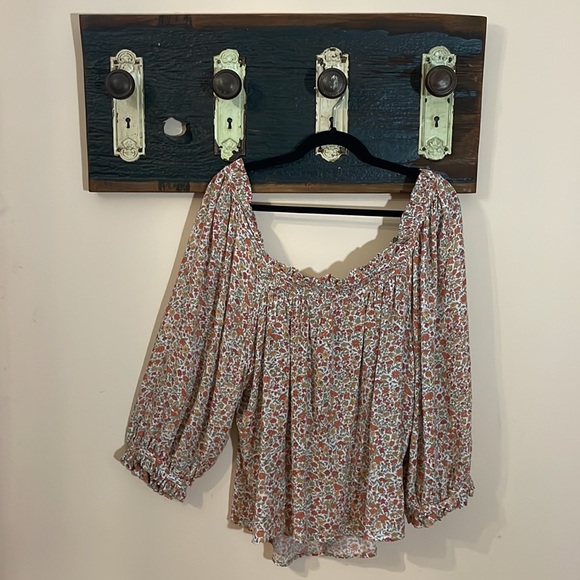 2/$30 Cynthia Rowley Floral Peasant Top Size Large - Picture 4 of 16